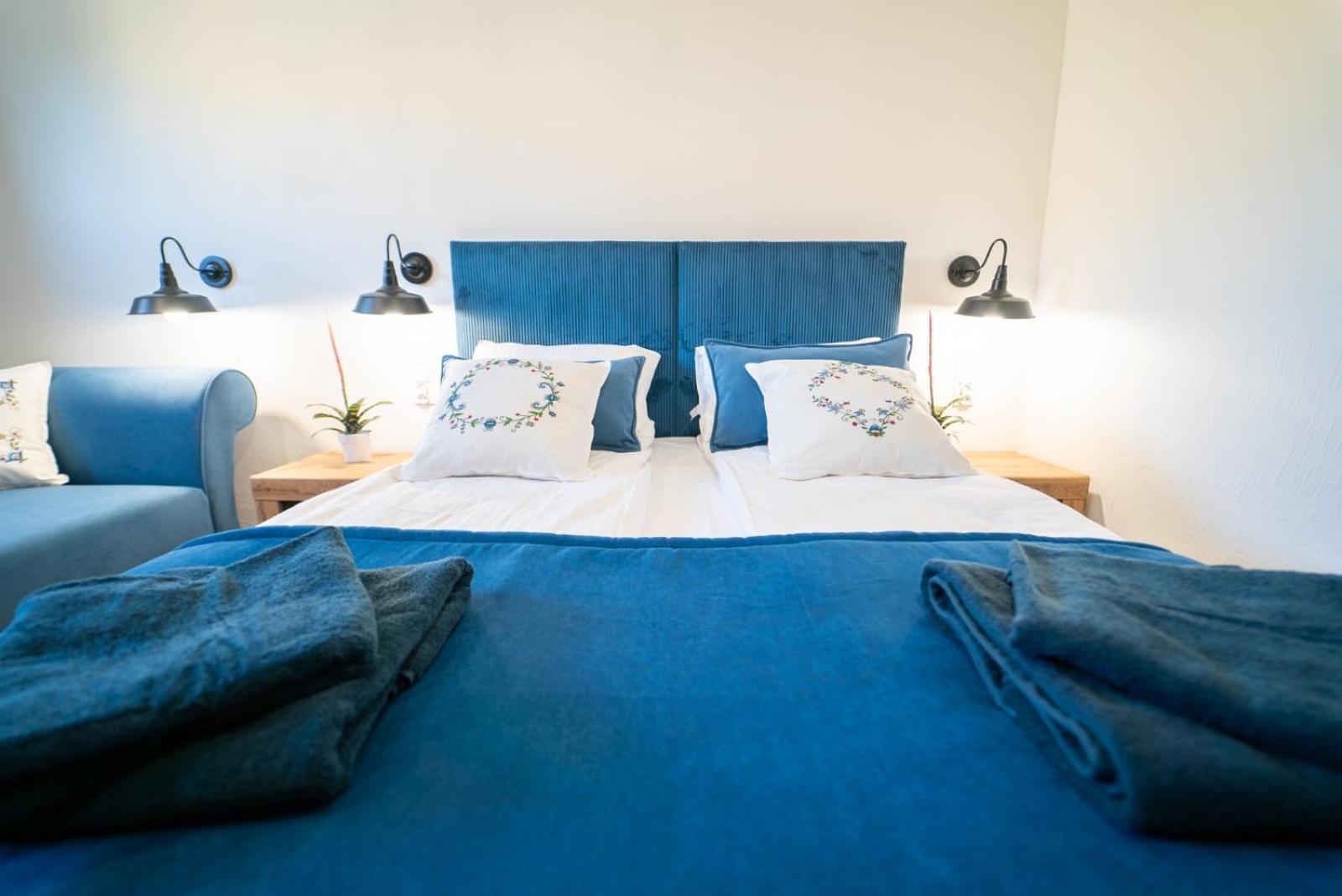 Apartamento Cztery Pory Roku Wiele Exterior foto
